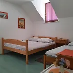 Cehovin Bed & Breakfast Postojna