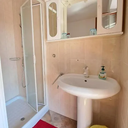 Frühstückspension Cehovin 3*