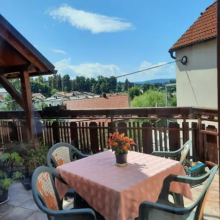 Bed & Breakfast Cehovin 3*