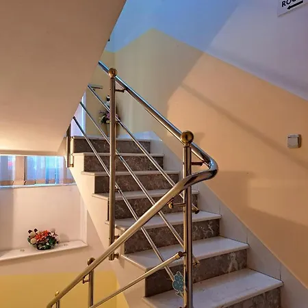 Cehovin Bed & Breakfast 3*