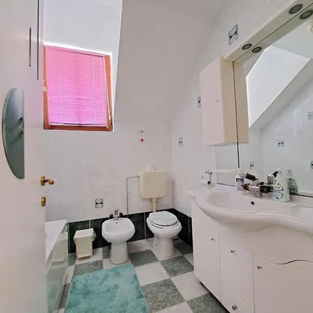 Cehovin 3*