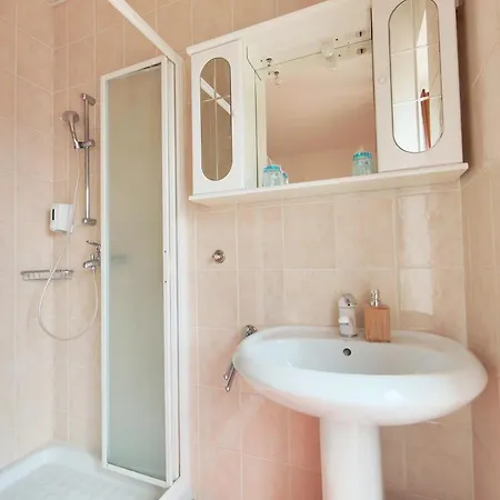 Cehovin 3*