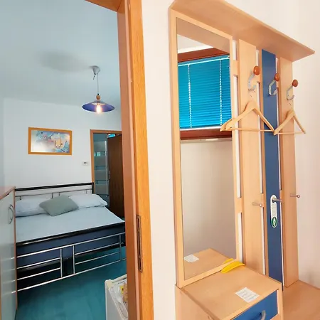 Cehovin Oda ve Kahvaltı