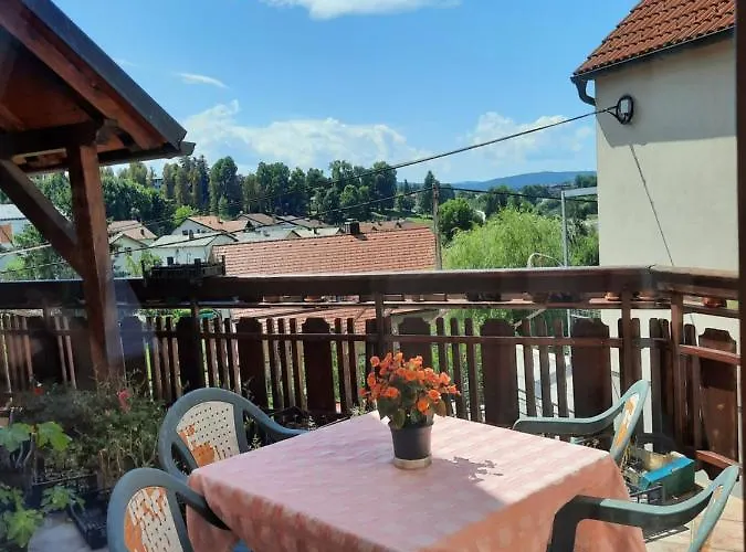 Bed & Breakfast Cehovin 3*