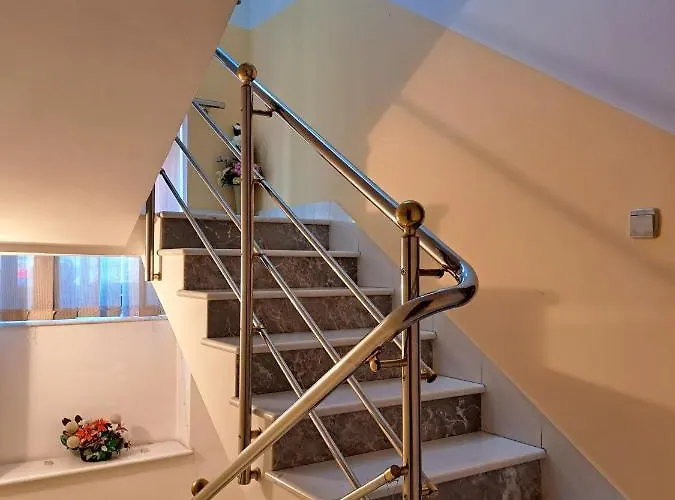 Cehovin Bed & Breakfast 3*